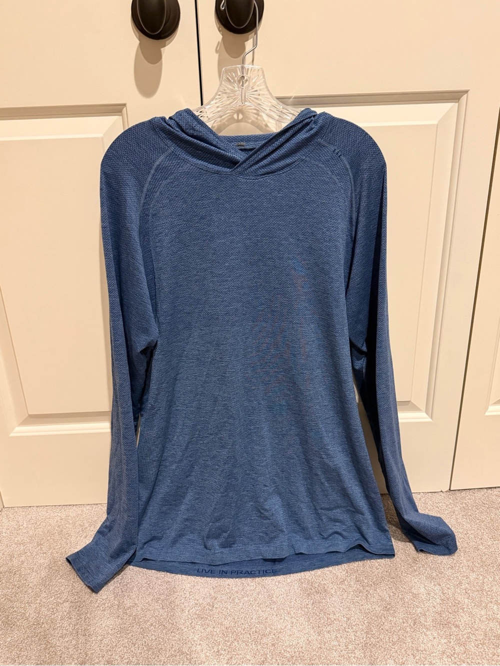 Lululemon Metal Vent Tech Long Sleeve